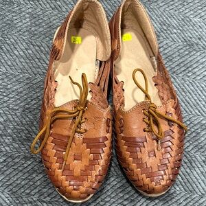 Stylish Brown Leather Sandals